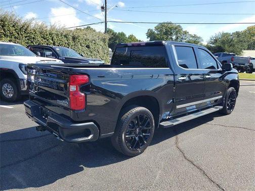 Black 2024 Chevrolet Silverado 1500 High Country