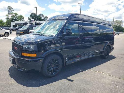 Onyx Black 2026 GMC Savana 2500 Work Van