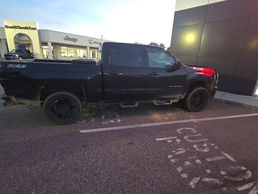 2017 Chevrolet Silverado 1500 2LT