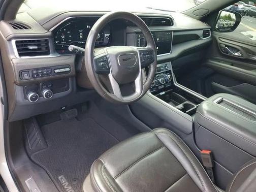Pearl Beige Metallic 2022 GMC Yukon Denali