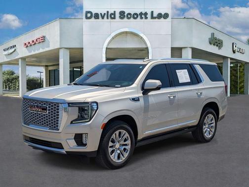 Pearl Beige Metallic 2022 GMC Yukon Denali