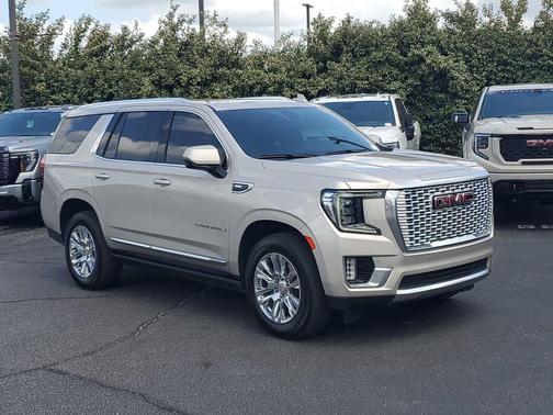 Pearl Beige Metallic 2022 GMC Yukon Denali