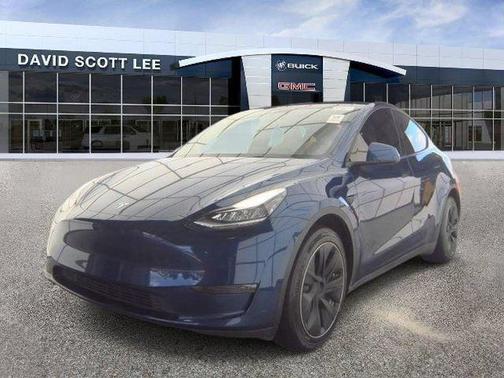 Deep Blue Metallic 2023 Tesla Model Y Long Range Dual Motor All-Wheel Drive