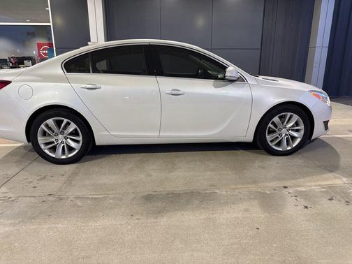 2016 Buick Regal Turbo Premium II
