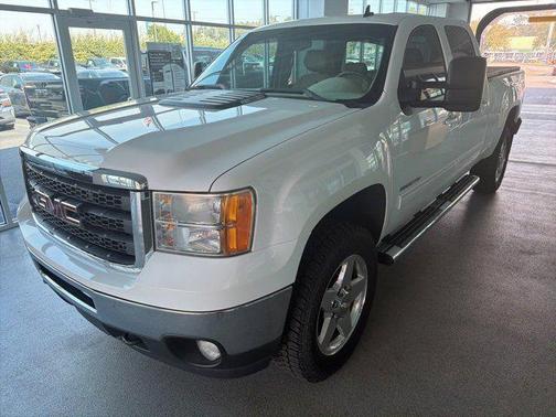 2011 GMC Sierra 2500 SLT