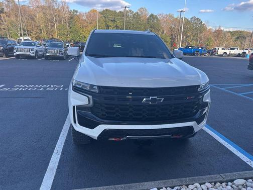 2023 Chevrolet Suburban 4WD Z71