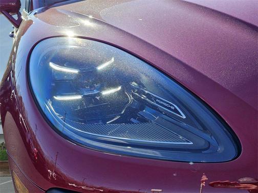 2024 Porsche Macan S
