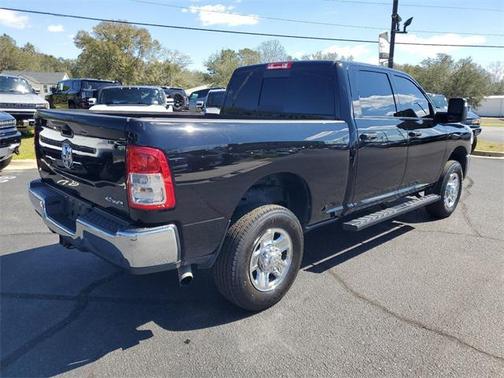 2024 RAM 2500 Tradesman Crew Cab 4x4 6'4' Box