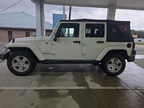 2010 Jeep Wrangler Unlimited Sahara