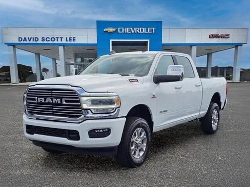 2024 RAM 2500 Laramie Crew Cab 4x4 6'4' Box
