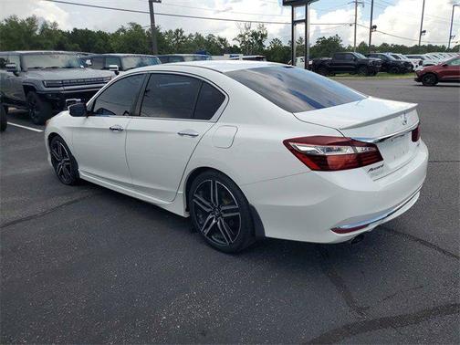 2017 Honda Accord Sport SE