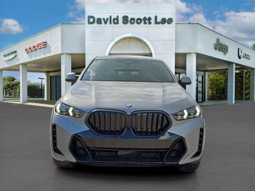 2025 BMW X6 xDrive40i