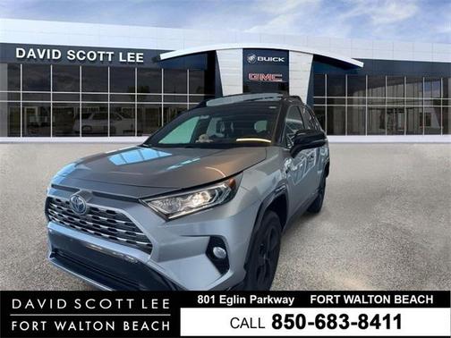2020 Toyota RAV4 Hybrid SE