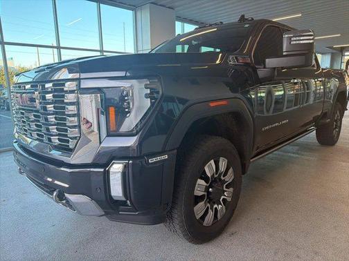 2025 GMC Sierra 2500 Denali