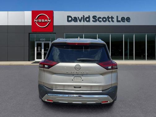2023 Nissan Rogue Platinum