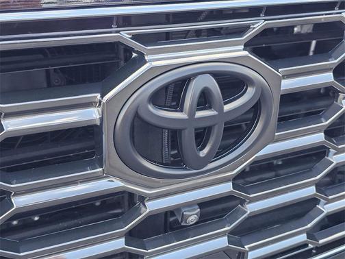 2024 Toyota Sequoia Platinum