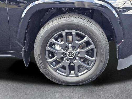 2024 Toyota Sequoia Platinum