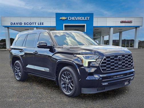 2024 Toyota Sequoia SR5