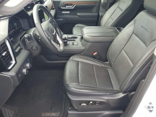 White 2023 GMC Sierra 1500 Denali