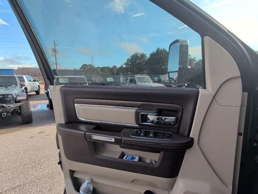 Maximum Steel Metallic Clearcoat 2014 RAM 2500 Laramie