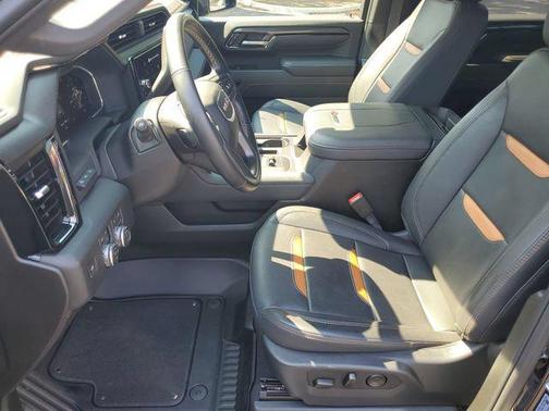 Onyx Black 2026 GMC Sierra 2500 AT4