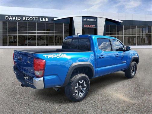 2016 Toyota Tacoma SR