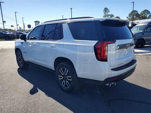 2022 GMC Yukon 4WD AT4