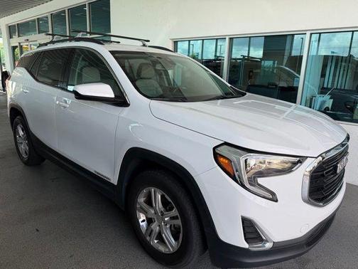 Summit White 2020 GMC Terrain SLE