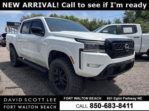 Glacier White 2023 Nissan Frontier SV