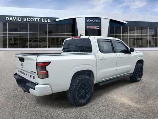 Glacier White 2023 Nissan Frontier SV
