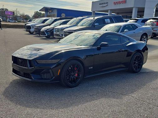 2025 Ford Mustang GT Premium