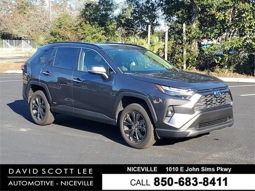 2024 Toyota RAV4 Hybrid SE