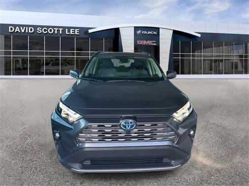 2024 Toyota RAV4 Hybrid SE