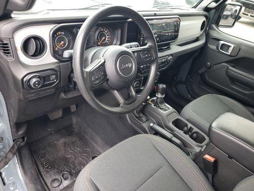 Anvil Clear Coat 2024 Jeep Gladiator Sport