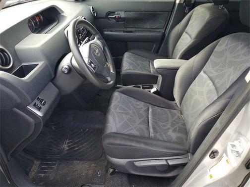 2012 Scion xB Release Series 9.0