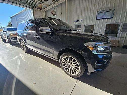 2022 Ford Expedition Max Platinum