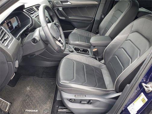 2022 Volkswagen Tiguan 2.0T SEL R-Line 4MOTION