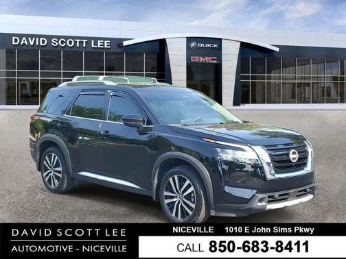 Super Black 2024 Nissan Pathfinder Platinum FWD