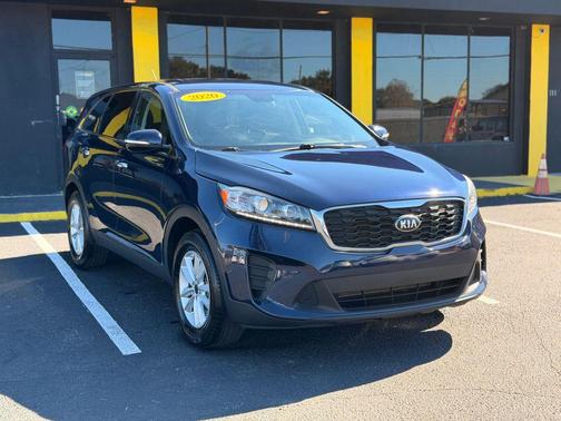 2020 Kia Sorento LX