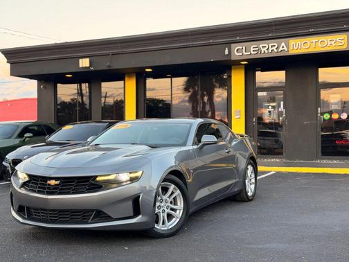 Gray 2019 Chevrolet Camaro 1LS