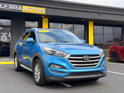 2017 Hyundai TUCSON SE Plus