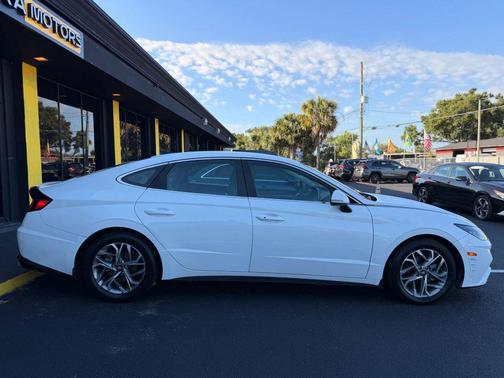 Quartz White 2020 Hyundai SONATA SEL