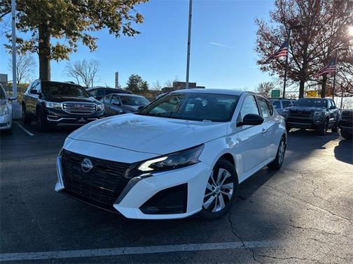 2025 Nissan Altima S FWD