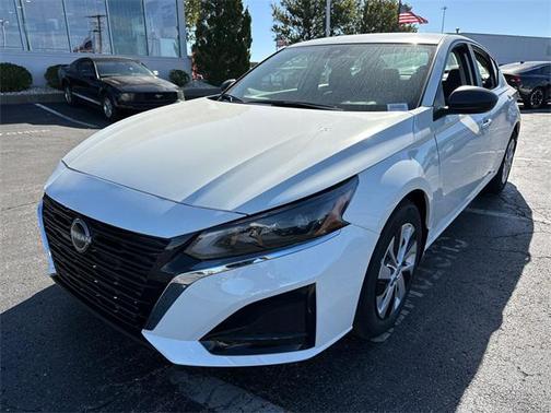 2025 Nissan Altima S FWD
