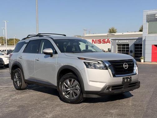 2025 Nissan Pathfinder SV 4WD