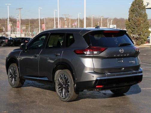 2024 Nissan Rogue Platinum