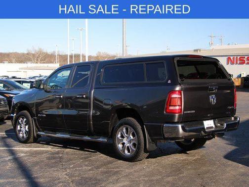 Granite Crystal Metallic Clearcoat 2020 RAM 1500 Big Horn/Lone Star