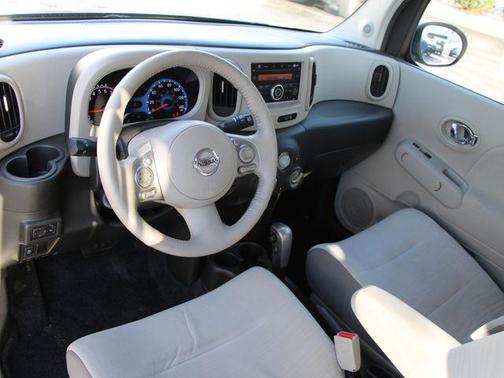 Steel Gray Pearl Metallic 2011 Nissan Cube 1.8S