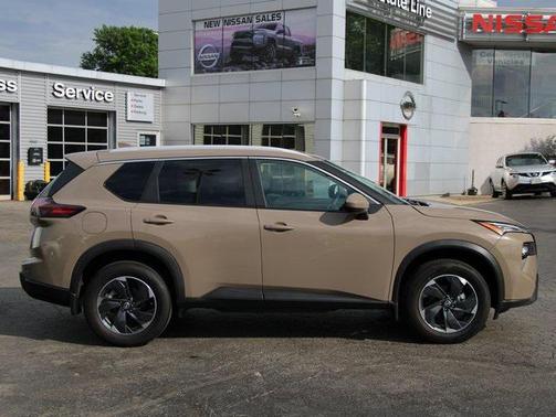 2025 Nissan Rogue SV