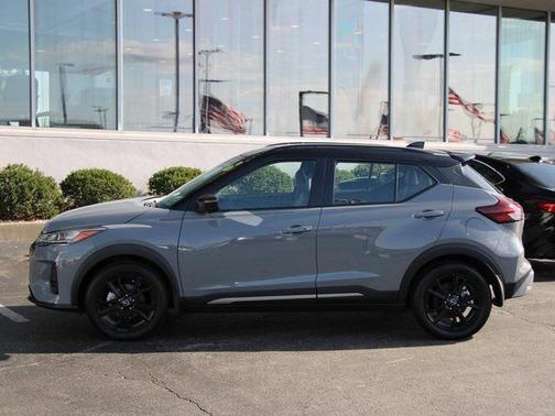 2024 Nissan Kicks SR